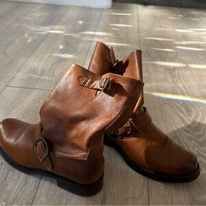 Frye Tan Leather Combat Boots